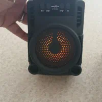 اسپیکر سالم|پخش‌کننده همراه|نهاوند, |دیوار