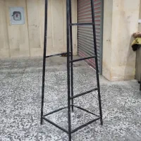 دو عدد چهارپایه اهنی محکم ۱۶۰ سانت