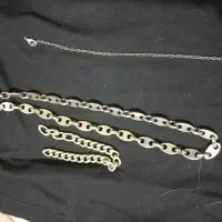 گردنبند و دستبند زیبا