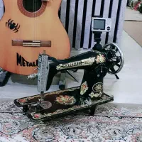 چرخ خیاطی مناسب دکوری پوشاکیا