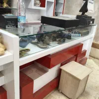 میز ویترین دکور|فروشگاه و مغازه|خمینیشهر, |دیوار