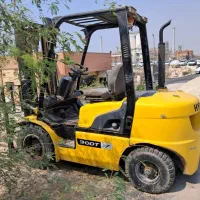 لیفتراک ۳ تن دیزلی هیوندای مدل ۲۰۱۶|خودرو سنگین|برازجان, |دیوار