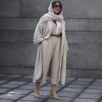 پوشاک|لباس|ایوان, |دیوار