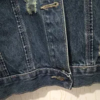 یک عدد کوت لی و یک عدد هودی