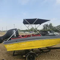 فروش قایق تفریحی بدون موتور نو ۸ نفره تمام امکانات