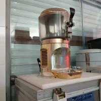 شیرداغ کن اوگولونی یخچال فریزر ایستاده کینو|کافیشاپ و رستوران|قم, نیروگاه|دیوار