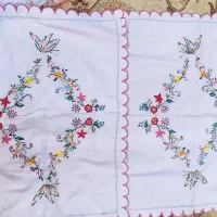 روبالشتی گلدوزی شده اصل قدیمی