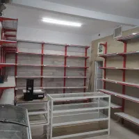 سوپر مارکت محلی جنب نانوایی لواش