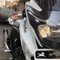 اپاچی ۱۸۰ مدل۹۳