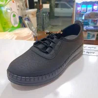 کفش طبی|کیف، کفش، کمربند|شفت, |دیوار