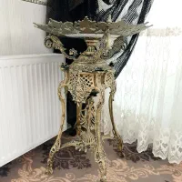 ویترین ،میوه خوری ، میز تلفن و صندلی و دو شمدون .|بوفه، ویترین، کنسول|نجف‌آباد, گلدشت|دیوار