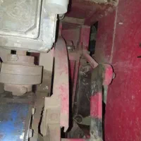 یک دستگاه علف خورد کن یونجه|لوازم جانبی حیوانات|خواجه, |دیوار