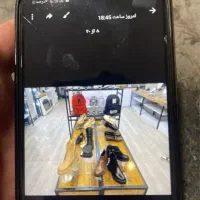 فروش دکور کیف و کفش با روشنایی داخل دکور