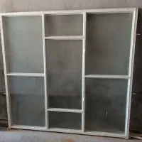 پنجره به ابعاد2.20*2.40 شیشه مشجر
