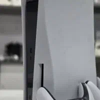 پلی فایو  درایو‌ دار  ( بازی هم‌ دارد )