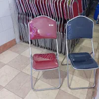 صندلی تاشو 400 عدد تمیز قیمت مناسب.   زارع