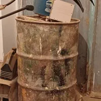 ۱عددبشکه ۲۲۰ لیتری(خارجی) سنگک