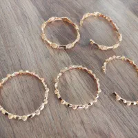 النگو ژوبینگ رنگ ثابت|جواهرات|تبریز, |دیوار