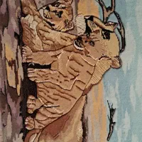 تابلو فرش دست بافت ، حیوان چوبی  مجسمه شکل انسان