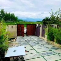 ویلاباغ همکف نیمه مبله 200متری سند تک برگ شهرکی|فروش خانه و ویلا|رحیمآباد, |دیوار