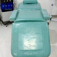 تخت و‌تابوره پزشکی