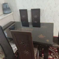 میز غذاخوری