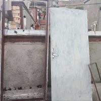 فروش در اتاق