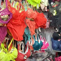 فروش یکجا اجناس مغازه پوشاک زنانه