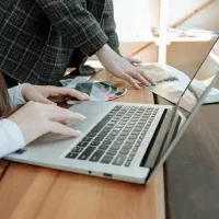 تحلیل داده، مدل‌سازی و نگارش فنی پایان‌نامه