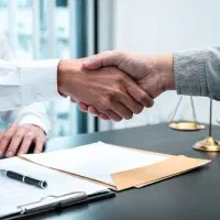 تیم حقوقی مجرب شرکت ها و سازمان ها و اصناف