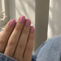 تخفیف ویژه خدمات ناخن به مناسبت روز دختر