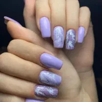 خدمات کاشت ناخن