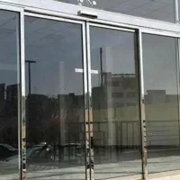 ۲۴۵متر تجاری بر اصلی کامرانیه ۸ پارکینگ