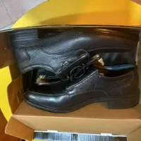 کفش تمام چرم بهشماره۴۲ از پام کوچیک شده