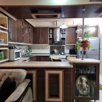 کابینت دسته دوم کاملا سالم با هود و سینک