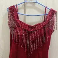 لباس مجلسی زرشکی رنگ