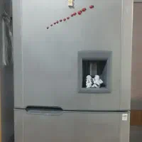 یخچال فریزر هیمالیا در حد نو به فروش می‌رسد