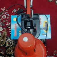 یک عدد چراغ مطالعه نو نو بدون هیچ استفاده