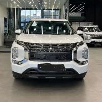 اوتلندر H لاین دو دیفرانسیل سفید