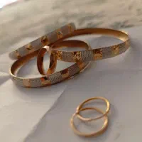 طلای دست دوم|جواهرات|کاشان, ملاصدرا|دیوار