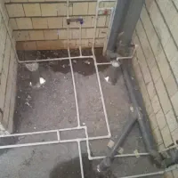 لوله کشی شوفاژ نصب رادیاتورابگرمکن پکیج پمپ مخزن