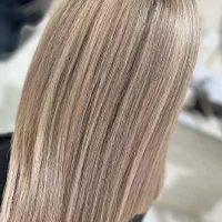 رنگ مو|خدمات آرایشگری و زیبایی|خرمآباد, |دیوار