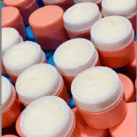 کرم سفید کننده صورت و بدن