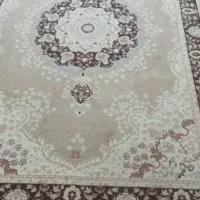 یک قالی۴متری زمینه کرم تراکم بالاو یکروفرشی ۶ متری|فرش|بهبهان, |دیوار