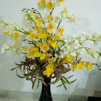 گل و گلدان زیبا بهاری