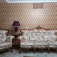 مبلمان ۹ نفره با چوب گردو در حد نو‌