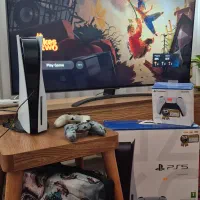 فروش ps5 به همراه یه دسته اضافه