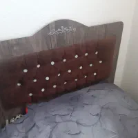 سرویس خواب|تخت و سرویس خواب|شاهین‌شهر, خانه کارگر|دیوار