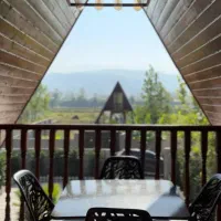 کلبه سوئیسی شازده لیام|اجارهٔ کوتاه‌مدت ویلا و باغ|شیرگاه, |دیوار