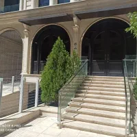 استخدام راننده با خودرو و تحصیلدار /محدوده نیاوران